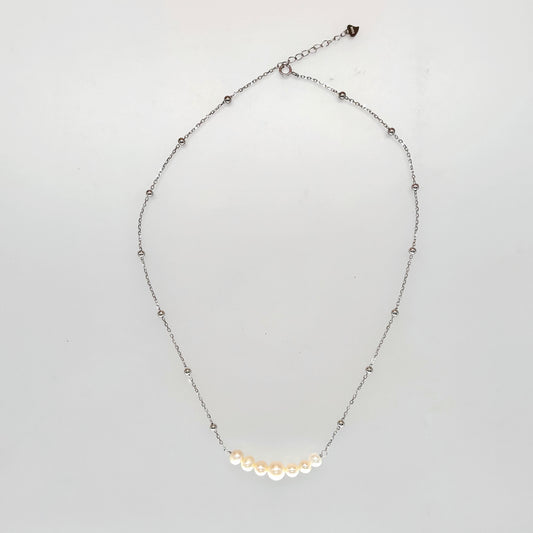 “Elegance Curve Pearl Necklace in Italian 92.5 Silver”