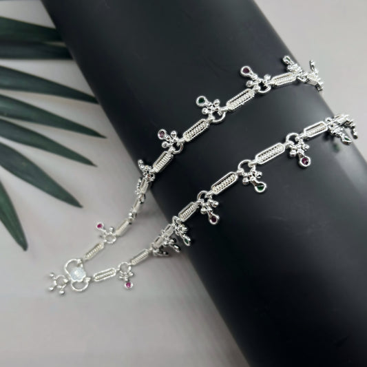 delicate cut stone embellishments Anklet