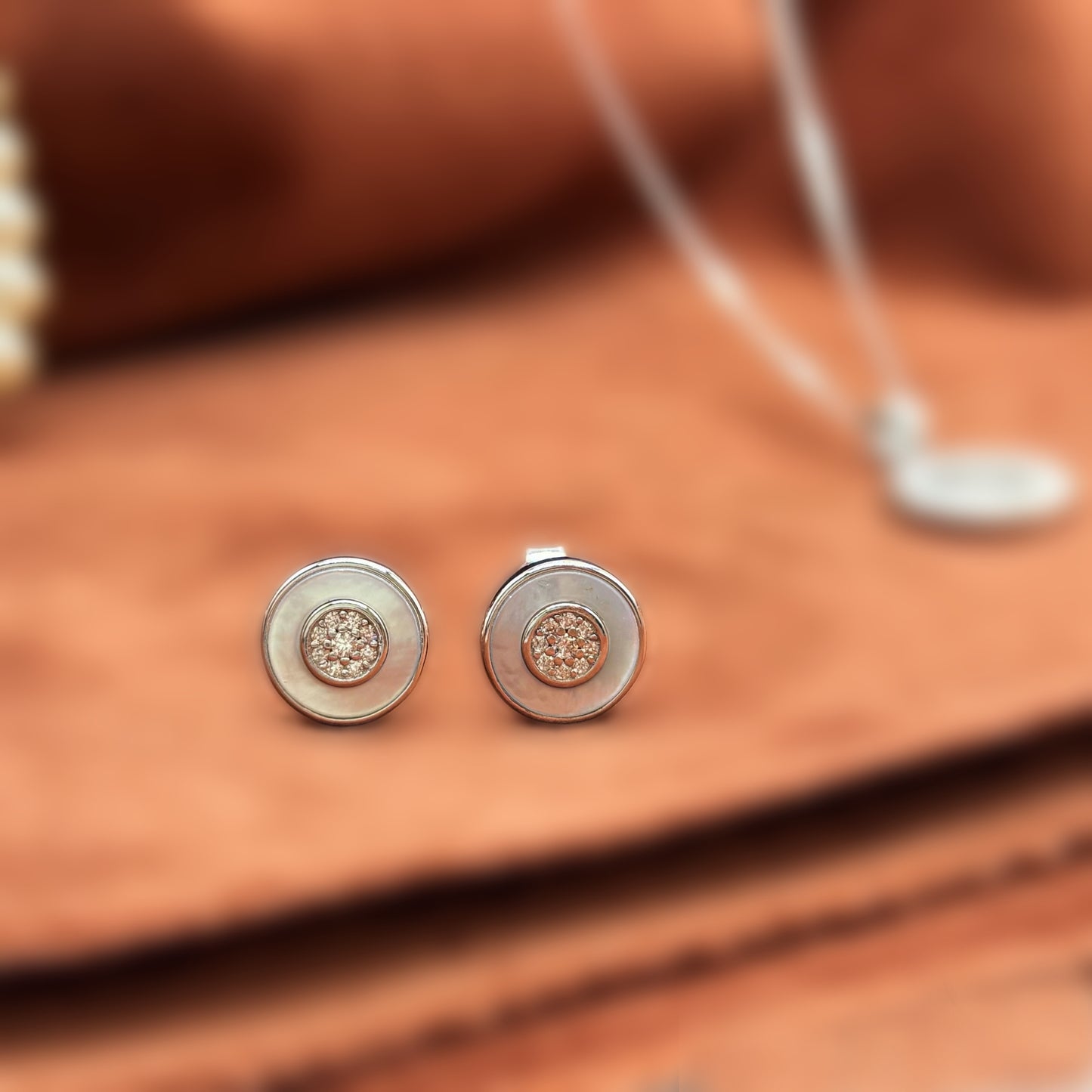 Classic Round Set in Italian 92.5 Silver