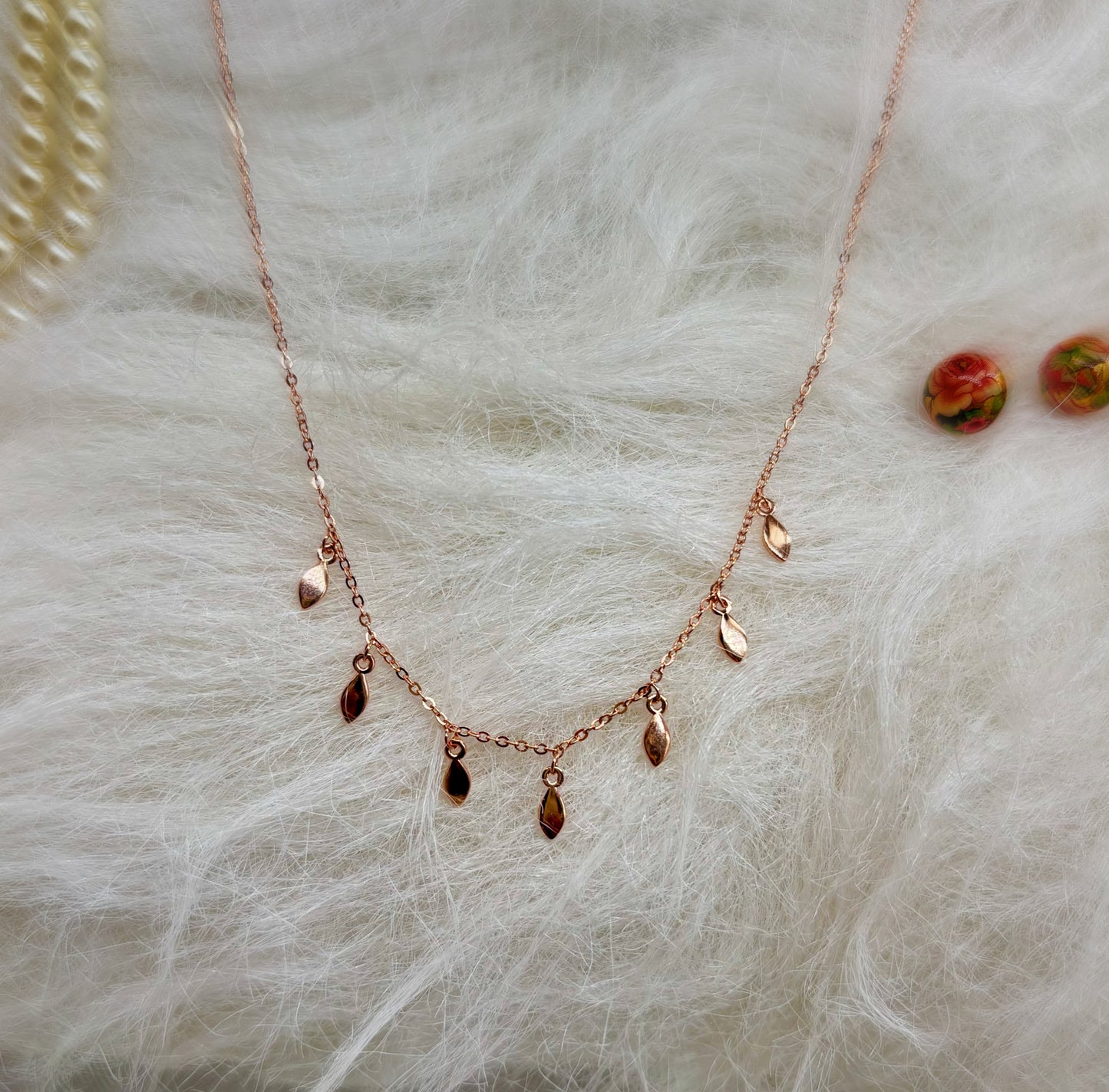 Leaf Charm Necklace in Italian 92.5 Silver