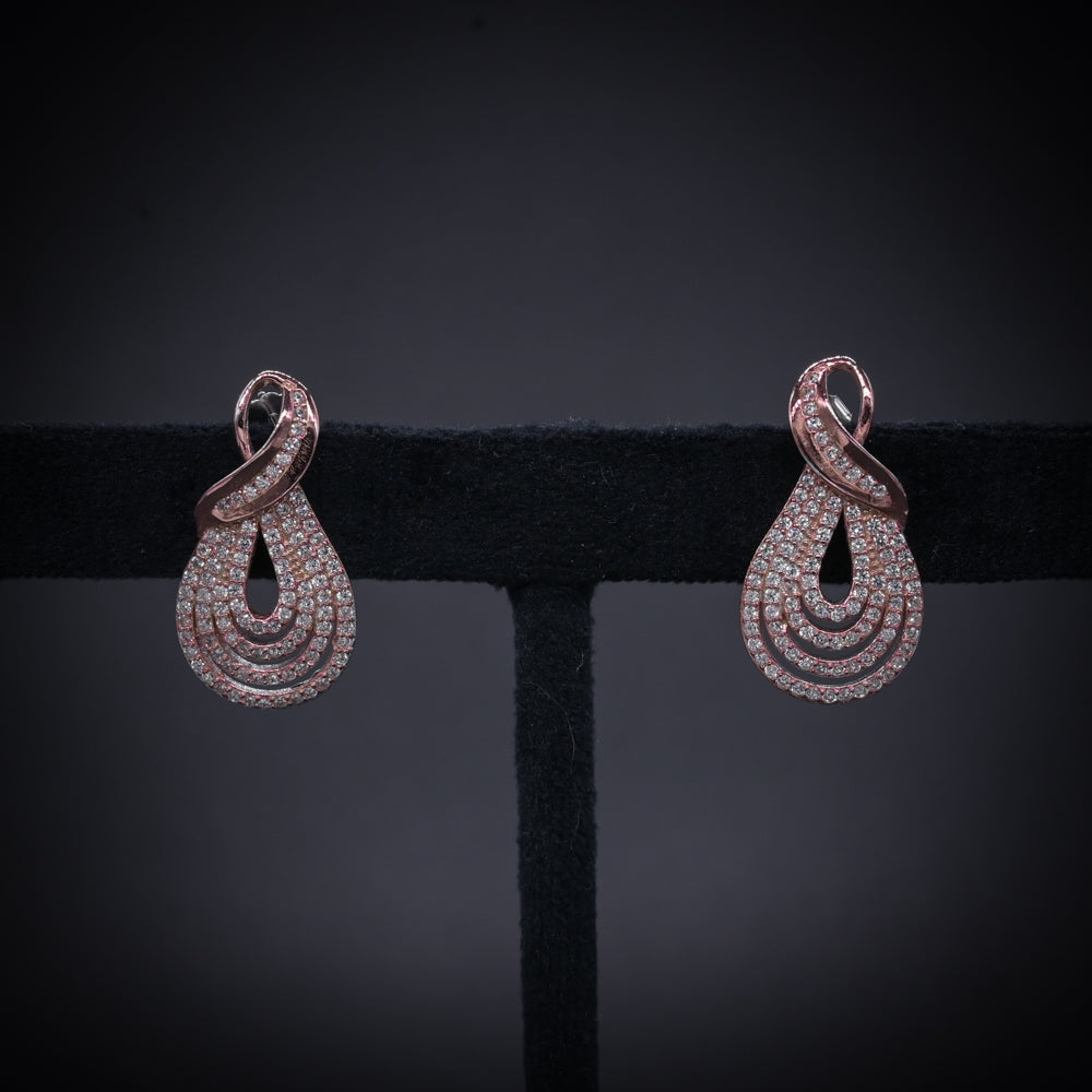 Elegant Teardrop Earring