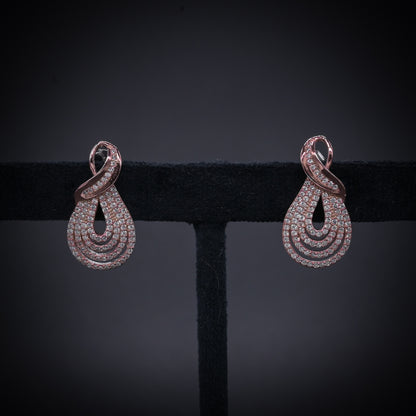 Elegant Teardrop Earring