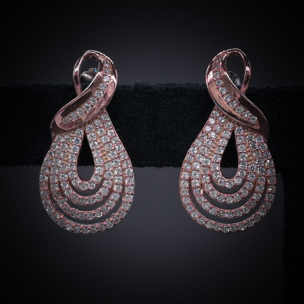 Elegant Teardrop Earring